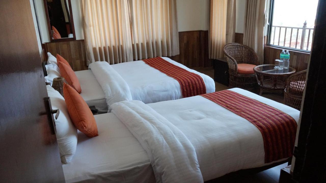 Gaia Holiday Home Dhulikhel Dış mekan fotoğraf