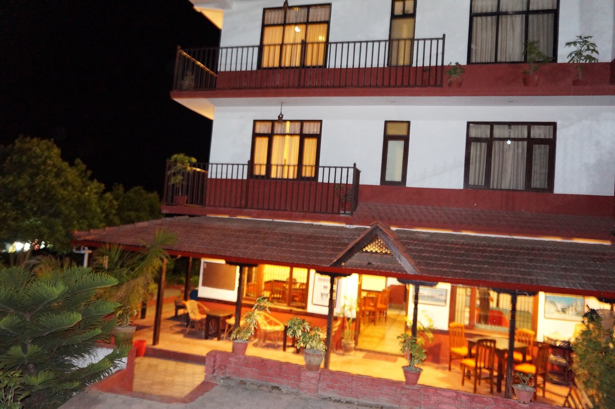 Gaia Holiday Home Dhulikhel Dış mekan fotoğraf